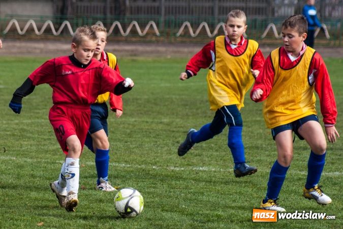 Zdjęcie w galerii na portalu naszwodzislaw.com: Krzysztof Bienia uziemił Ikara wiadomości z regionu