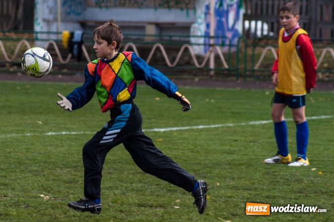 Zdjęcie w galerii na portalu naszwodzislaw.com: Krzysztof Bienia uziemił Ikara wiadomości z regionu