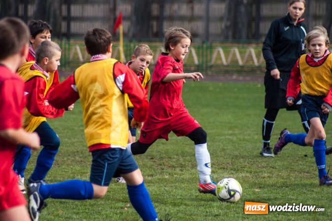 Zdjęcie w galerii na portalu naszwodzislaw.com: Krzysztof Bienia uziemił Ikara wiadomości z regionu