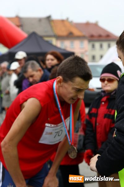 Zdjęcie w galerii na portalu naszwodzislaw.com: VI Półmaraton już za nami. Zwyciężył Bogdan Semenowycz wiadomości z regionu