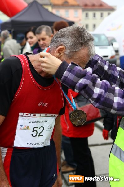 Zdjęcie w galerii na portalu naszwodzislaw.com: VI Półmaraton już za nami. Zwyciężył Bogdan Semenowycz wiadomości z regionu