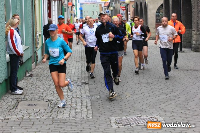 Zdjęcie w galerii na portalu naszwodzislaw.com: VI Półmaraton już za nami. Zwyciężył Bogdan Semenowycz wiadomości z regionu