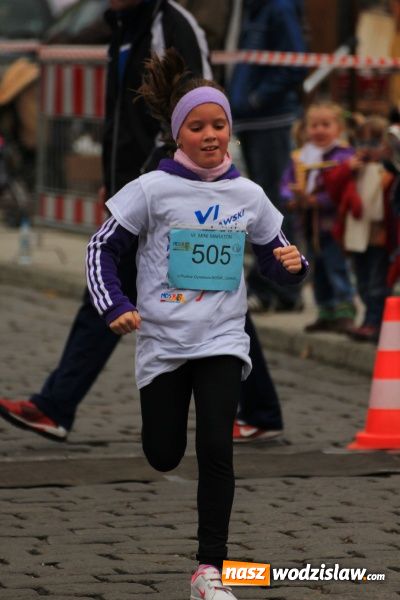 Zdjęcie w galerii na portalu naszwodzislaw.com: VI Półmaraton już za nami. Zwyciężył Bogdan Semenowycz wiadomości z regionu