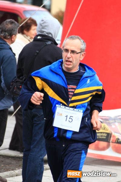 Zdjęcie w galerii na portalu naszwodzislaw.com: VI Półmaraton już za nami. Zwyciężył Bogdan Semenowycz wiadomości z regionu