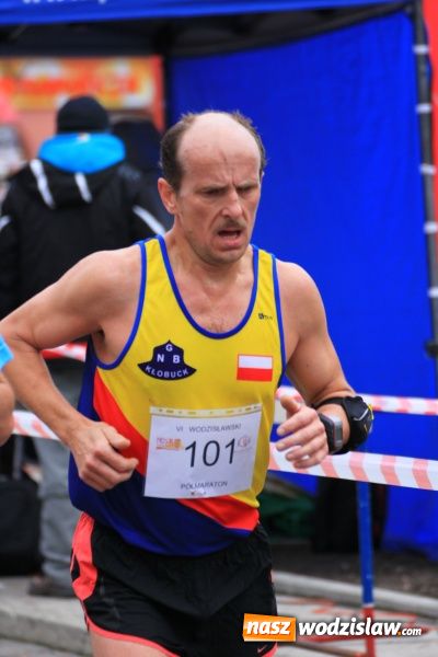 Zdjęcie w galerii na portalu naszwodzislaw.com: VI Półmaraton już za nami. Zwyciężył Bogdan Semenowycz wiadomości z regionu