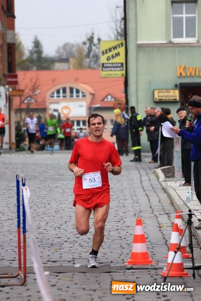 Zdjęcie w galerii na portalu naszwodzislaw.com: VI Półmaraton już za nami. Zwyciężył Bogdan Semenowycz wiadomości z regionu