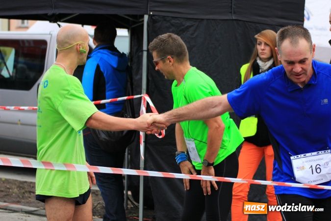 Zdjęcie w galerii na portalu naszwodzislaw.com: VI Półmaraton już za nami. Zwyciężył Bogdan Semenowycz wiadomości z regionu