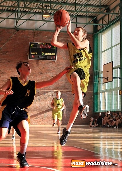 Zdjęcie w galerii na portalu naszwodzislaw.com: Puchar Śląska w mini-koszykówce chłopców wiadomości z regionu