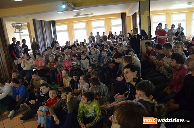 Zdjęcie w galerii na portalu naszwodzislaw.com: Srebrny medalista z Londynu spotkał się z młodzieżą wiadomości z regionu