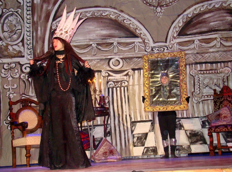 Zdjęcie w galerii na portalu naszwodzislaw.com: Mamo, ja też zostanę aktorką! wiadomości z regionu