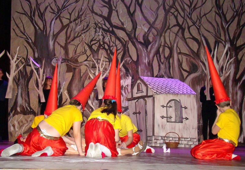 Zdjęcie w galerii na portalu naszwodzislaw.com: Mamo, ja też zostanę aktorką! wiadomości z regionu