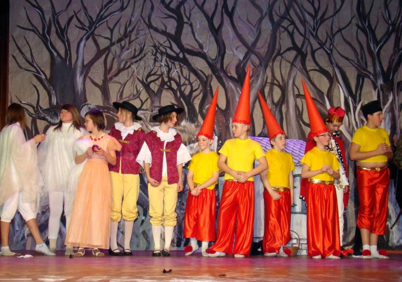 Zdjęcie w galerii na portalu naszwodzislaw.com: Mamo, ja też zostanę aktorką! wiadomości z regionu