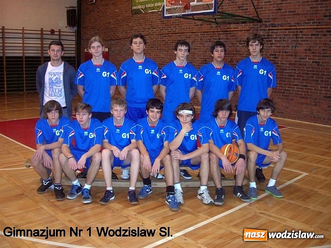 Zdjęcie w galerii na portalu naszwodzislaw.com: Gimnazjum nr 3 mistrzem koszykówki wiadomości z regionu