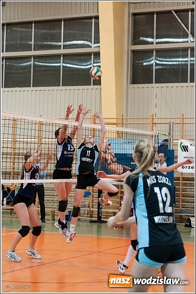 Zdjęcie w galerii na portalu naszwodzislaw.com: ZORZA wygrywa za 3 punkty wiadomości z regionu