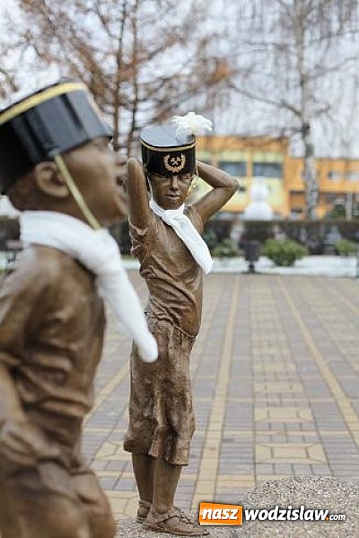 Zdjęcie w galerii na portalu naszwodzislaw.com: Matka z dziećmi w barbórkowym nastroju wiadomości z regionu