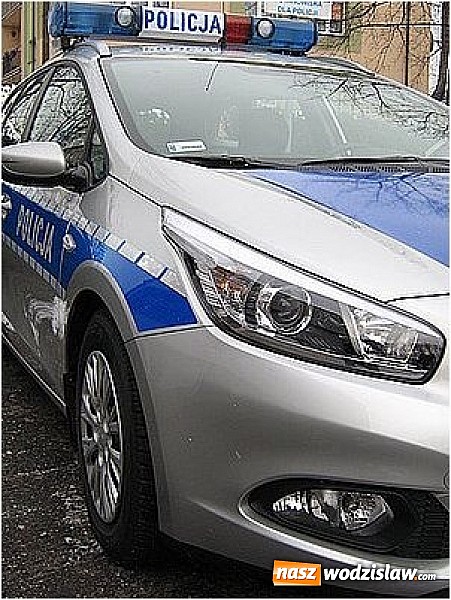 Zdjęcie w galerii na portalu naszwodzislaw.com: Kia ceed - nowy wóz policjantów wiadomości z regionu