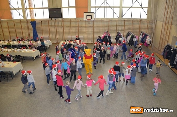 Zdjęcie w galerii na portalu naszwodzislaw.com: Św. Mikołaj rozdał prezenty wiadomości z regionu