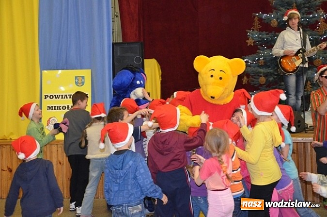 Zdjęcie w galerii na portalu naszwodzislaw.com: Św. Mikołaj rozdał prezenty wiadomości z regionu