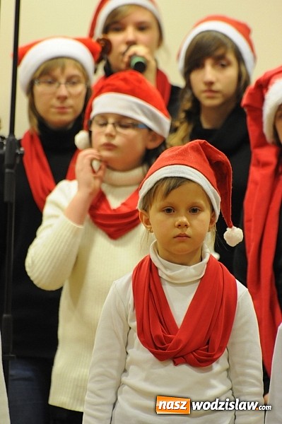 Zdjęcie w galerii na portalu naszwodzislaw.com: Radosne koncertowanie na raciborskim zamku wiadomości z regionu