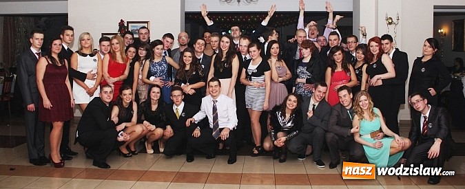 Zdjęcie w galerii na portalu naszwodzislaw.com: Studniówka wodzisławskiego technikum wiadomości z regionu