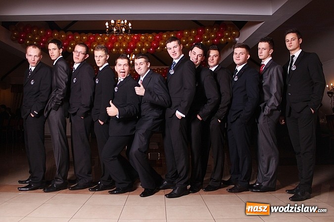 Zdjęcie w galerii na portalu naszwodzislaw.com: Studniówka wodzisławskiego technikum wiadomości z regionu