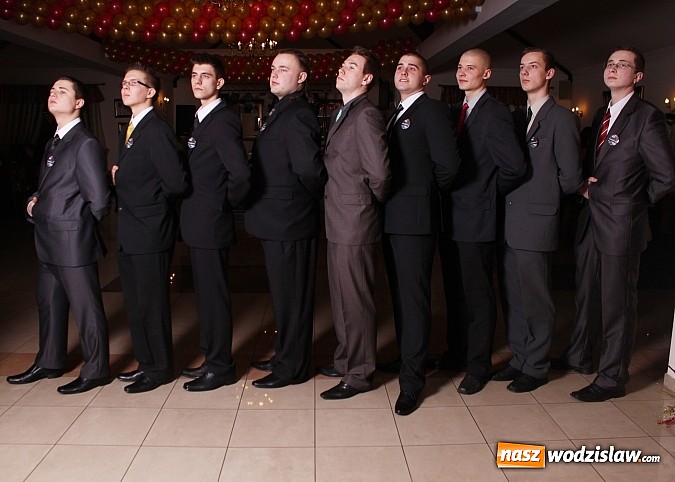 Zdjęcie w galerii na portalu naszwodzislaw.com: Studniówka wodzisławskiego technikum wiadomości z regionu