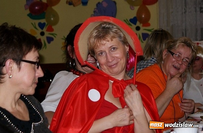 Zdjęcie w galerii na portalu naszwodzislaw.com: Bawiły się w babskim gronie wiadomości z regionu