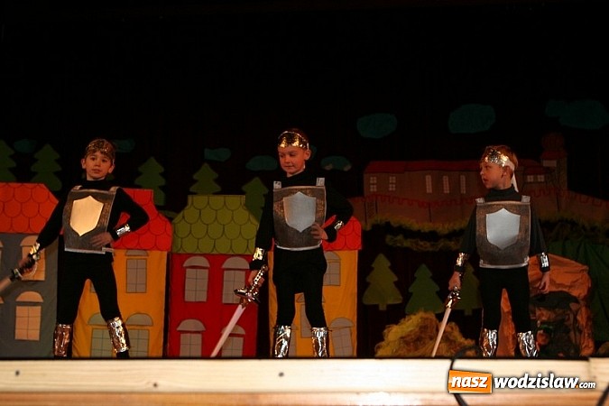Zdjęcie w galerii na portalu naszwodzislaw.com: Niesamowite przedstawienie w WCK wiadomości z regionu