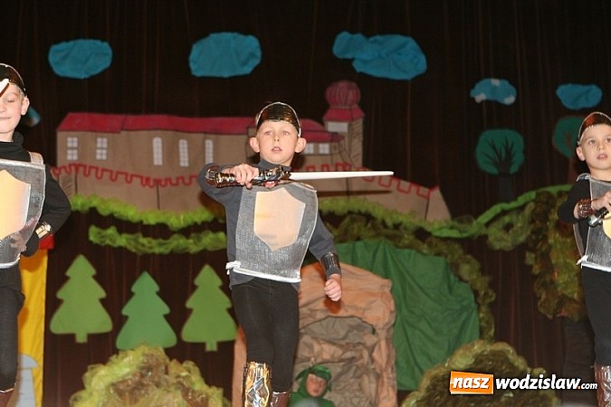 Zdjęcie w galerii na portalu naszwodzislaw.com: Niesamowite przedstawienie w WCK wiadomości z regionu