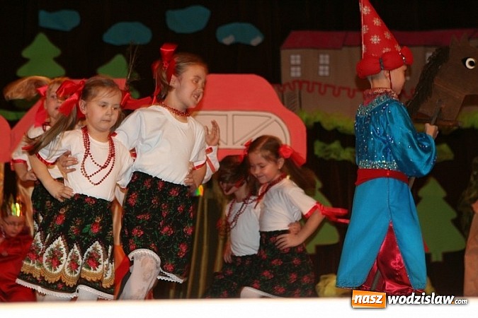 Zdjęcie w galerii na portalu naszwodzislaw.com: Niesamowite przedstawienie w WCK wiadomości z regionu