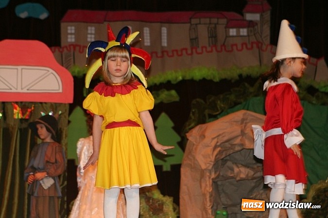 Zdjęcie w galerii na portalu naszwodzislaw.com: Niesamowite przedstawienie w WCK wiadomości z regionu