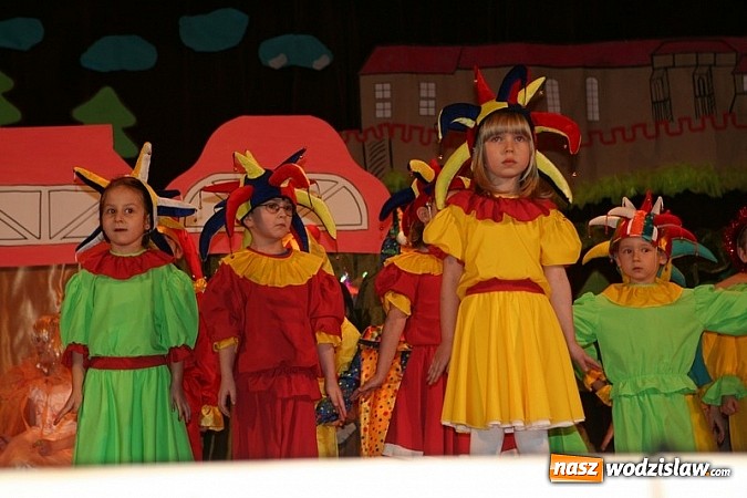 Zdjęcie w galerii na portalu naszwodzislaw.com: Niesamowite przedstawienie w WCK wiadomości z regionu