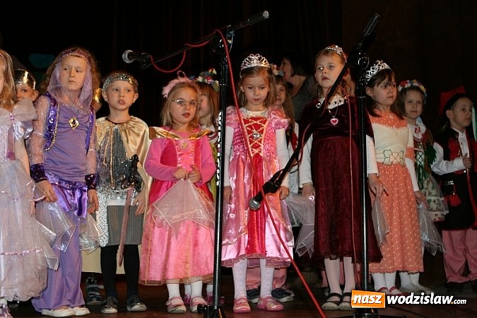 Zdjęcie w galerii na portalu naszwodzislaw.com: Niesamowite przedstawienie w WCK wiadomości z regionu