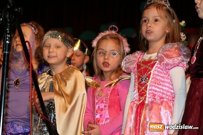 Zdjęcie w galerii na portalu naszwodzislaw.com: Niesamowite przedstawienie w WCK wiadomości z regionu