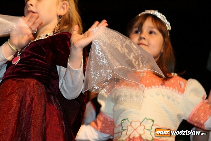Zdjęcie w galerii na portalu naszwodzislaw.com: Niesamowite przedstawienie w WCK wiadomości z regionu