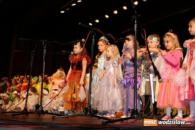 Zdjęcie w galerii na portalu naszwodzislaw.com: Niesamowite przedstawienie w WCK wiadomości z regionu