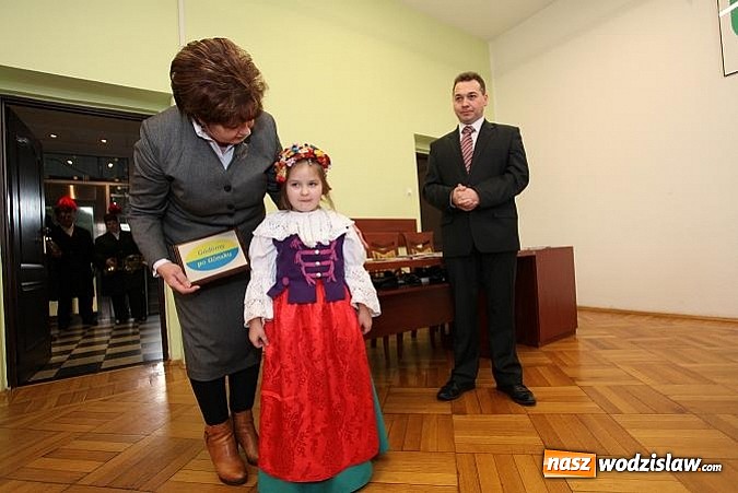 Zdjęcie w galerii na portalu naszwodzislaw.com: Radliński urząd  wiadomości z regionu