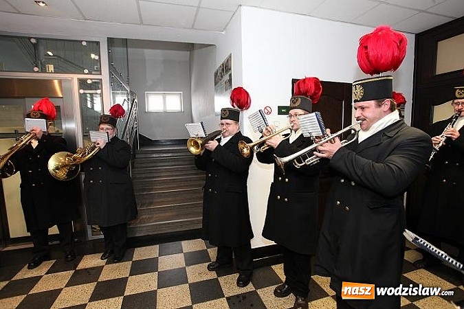 Zdjęcie w galerii na portalu naszwodzislaw.com: Radliński urząd  wiadomości z regionu