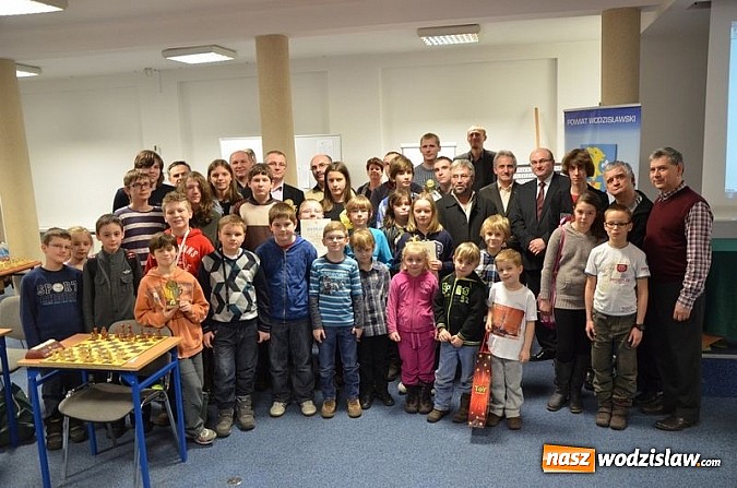 Zdjęcie w galerii na portalu naszwodzislaw.com:  Szach i mat – powiatowy turniej w szachy rozstrzygnięty wiadomości z regionu