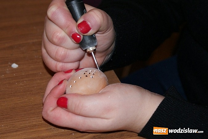 Zdjęcie w galerii na portalu naszwodzislaw.com: Ceramika, witraże i nie tylko...  wiadomości z regionu