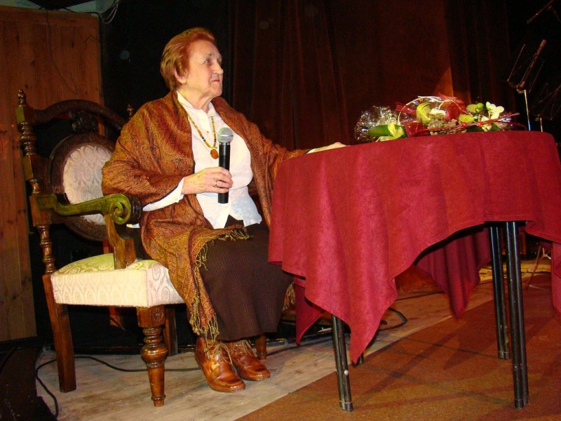 Zdjęcie w galerii na portalu naszwodzislaw.com: Wandyslavia – benefis Wandy Bukowskiej wiadomości z regionu