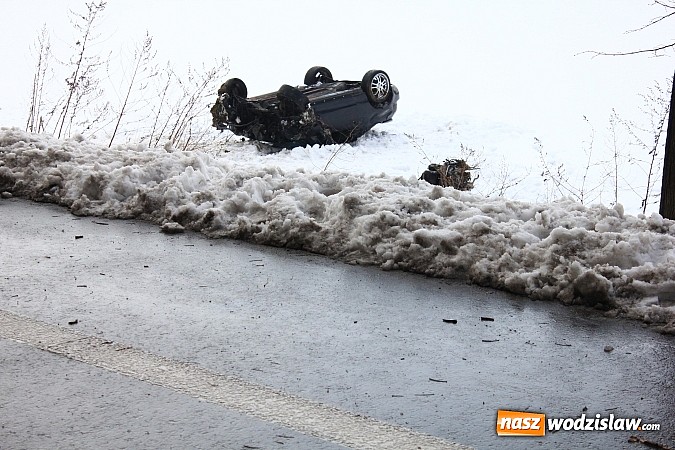 Zdjęcie w galerii na portalu naszwodzislaw.com: 26-letni mieszkaniec powiatu wodzisławskiego dachował w Raciborzu wiadomości z regionu