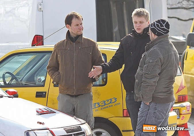 Zdjęcie w galerii na portalu naszwodzislaw.com: Rajdowcy rozpoczęli sezon w Kuźni Raciborskiej wiadomości z regionu