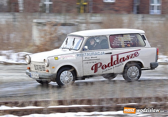 Zdjęcie w galerii na portalu naszwodzislaw.com: Rajdowcy rozpoczęli sezon w Kuźni Raciborskiej wiadomości z regionu