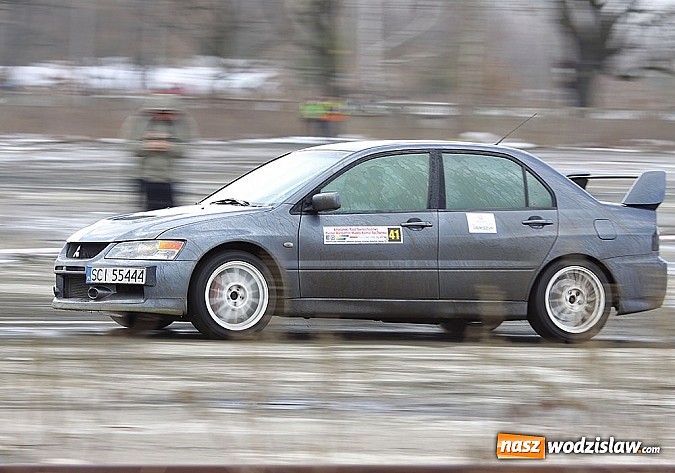 Zdjęcie w galerii na portalu naszwodzislaw.com: Rajdowcy rozpoczęli sezon w Kuźni Raciborskiej wiadomości z regionu