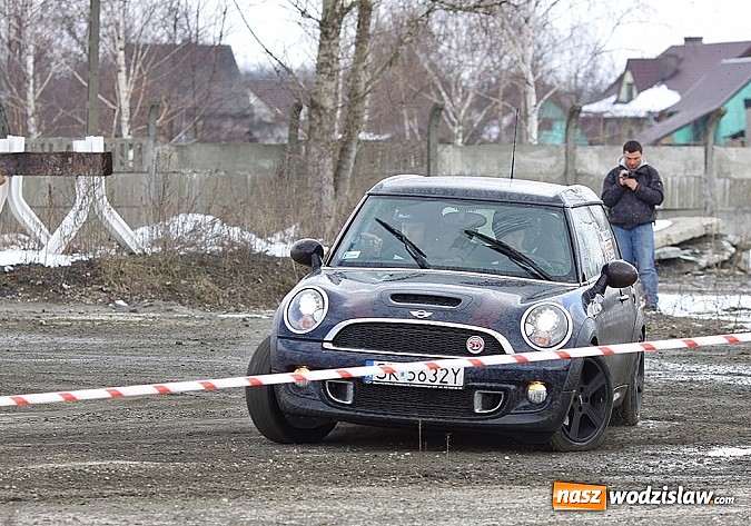 Zdjęcie w galerii na portalu naszwodzislaw.com: Rajdowcy rozpoczęli sezon w Kuźni Raciborskiej wiadomości z regionu