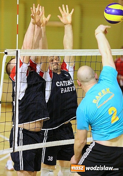 Zdjęcie w galerii na portalu naszwodzislaw.com: Zacięta walka w Kuźni wiadomości z regionu