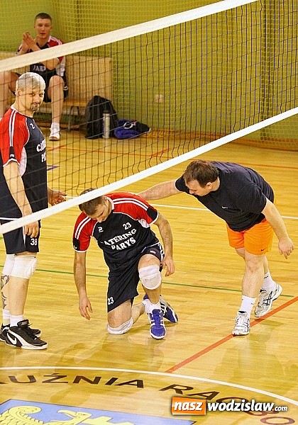 Zdjęcie w galerii na portalu naszwodzislaw.com: Zacięta walka w Kuźni wiadomości z regionu