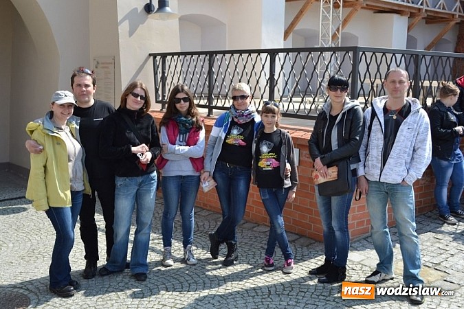 Zdjęcie w galerii na portalu naszwodzislaw.com: Klasyczne volkswageny zjechały na Zamek Piastowski w Raciborzu wiadomości z regionu