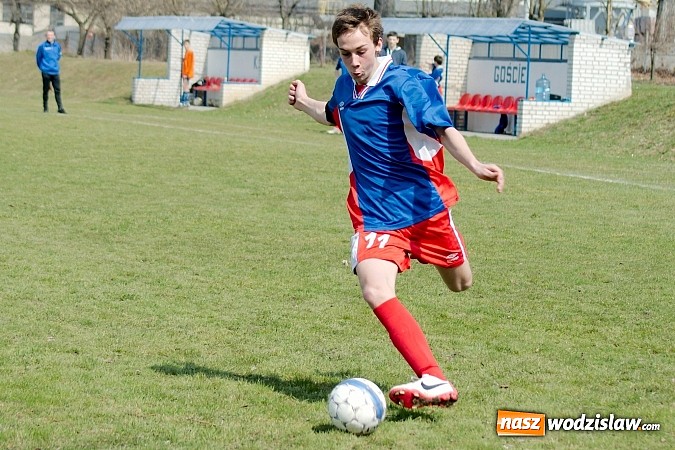 Zdjęcie w galerii na portalu naszwodzislaw.com: Strzał życia Dawida Monety pozbawił Przyszłość punktów wiadomości z regionu